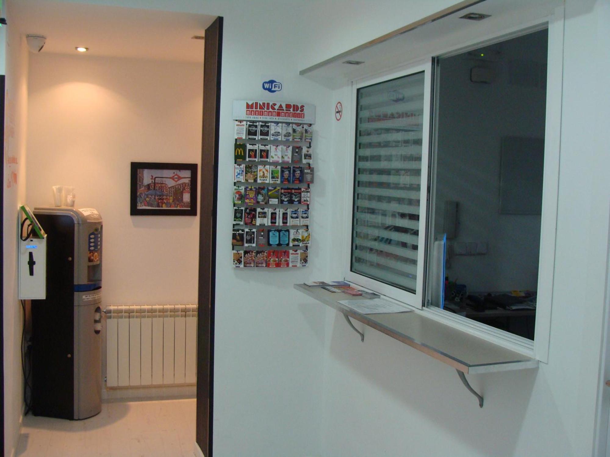 Hostal Jq Madrid 1 Zewnętrze zdjęcie