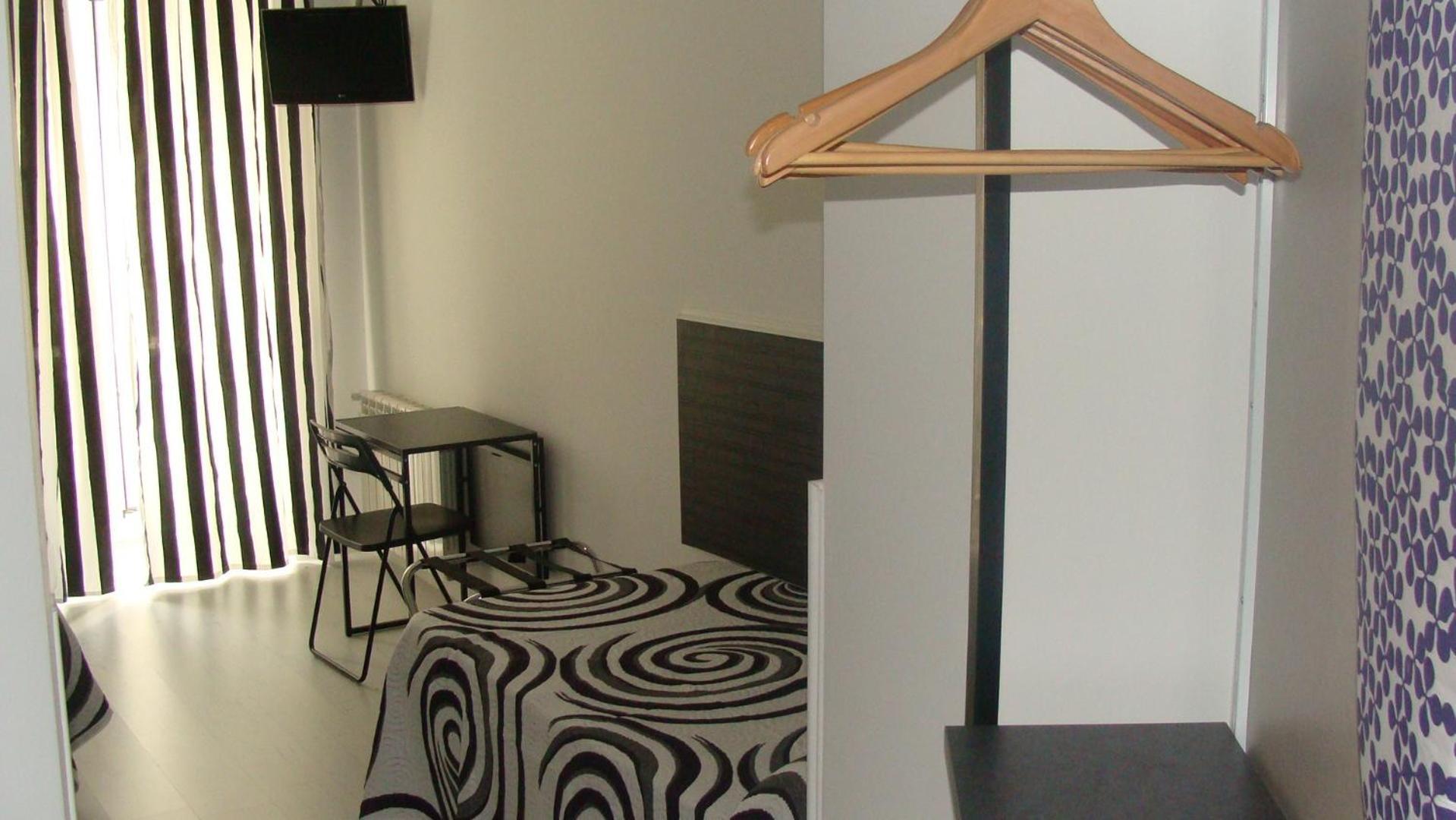 Hostal Jq Madrid 1 Zewnętrze zdjęcie