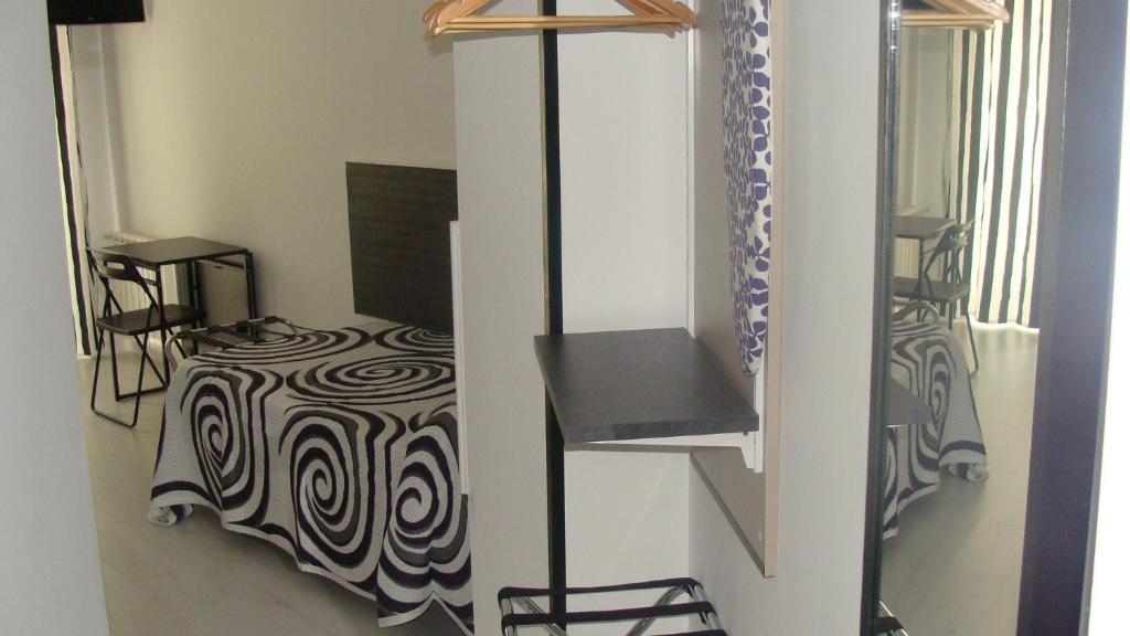Hostal Jq Madrid 1 Zewnętrze zdjęcie