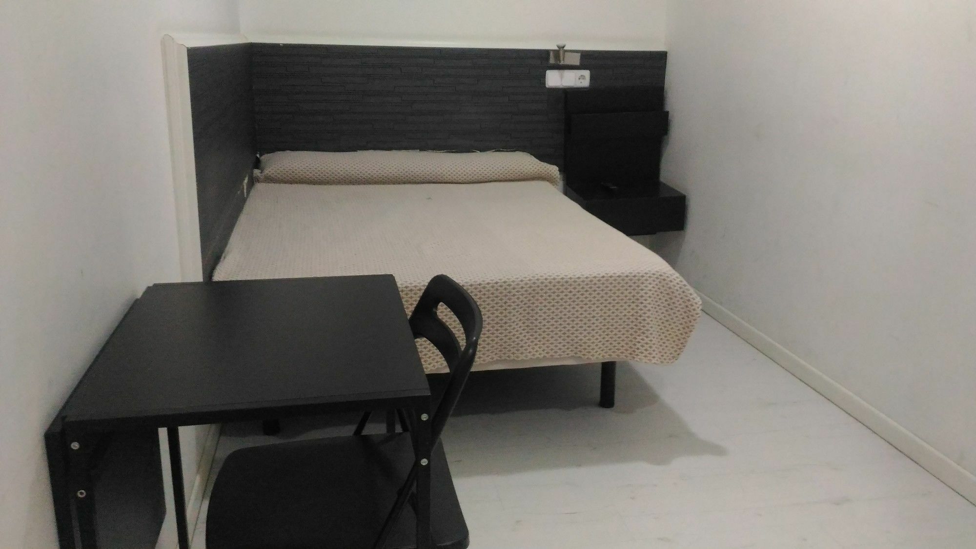 Hostal Jq Madrid 1 Zewnętrze zdjęcie