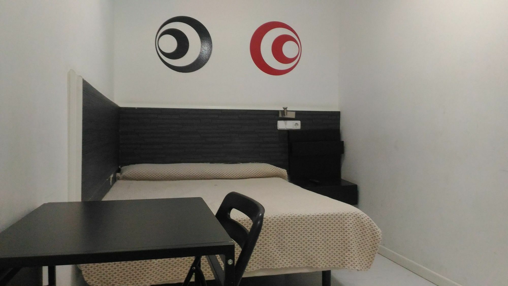 Hostal Jq Madrid 1 Zewnętrze zdjęcie